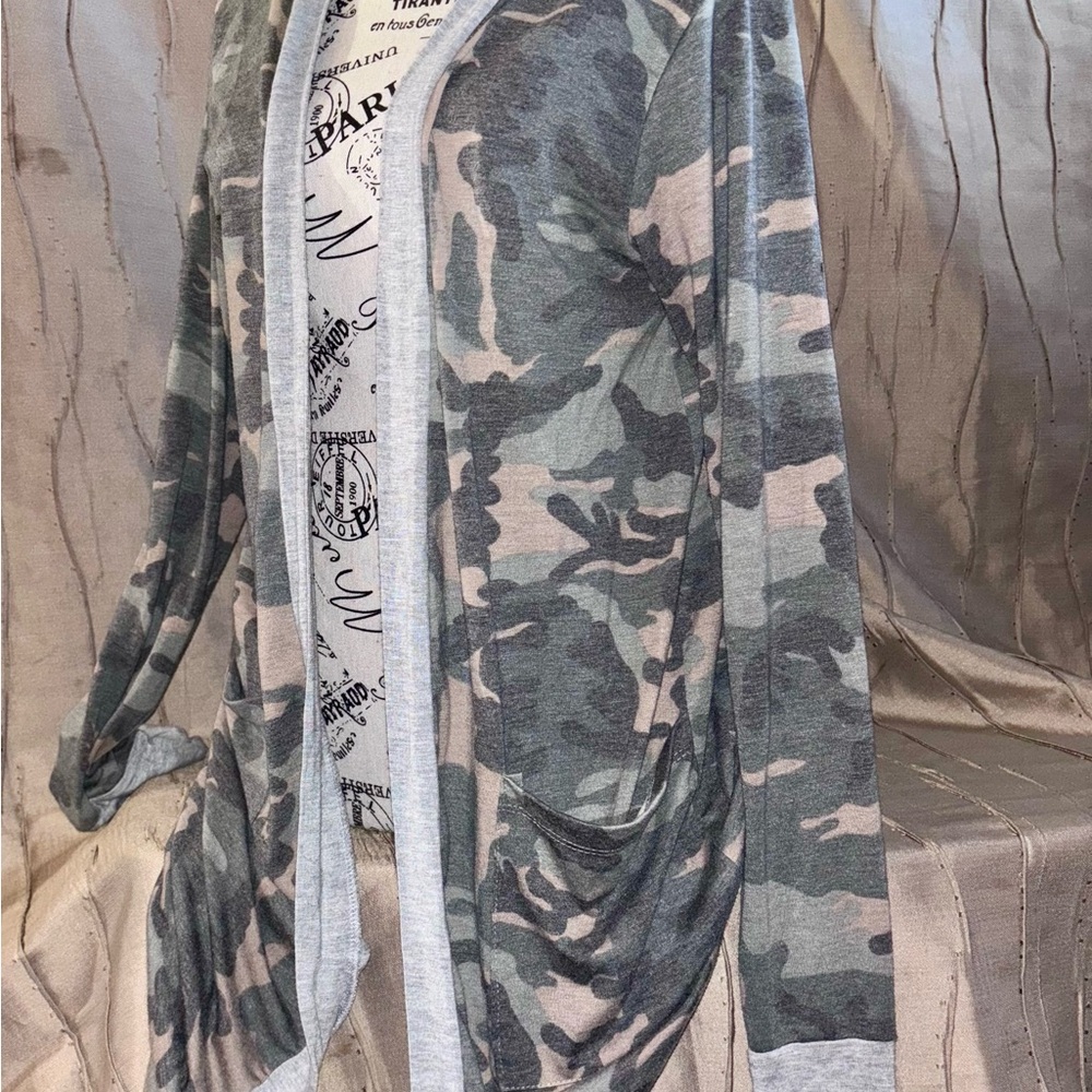 Magic Fit Green and Gray Cardigan Sweaters